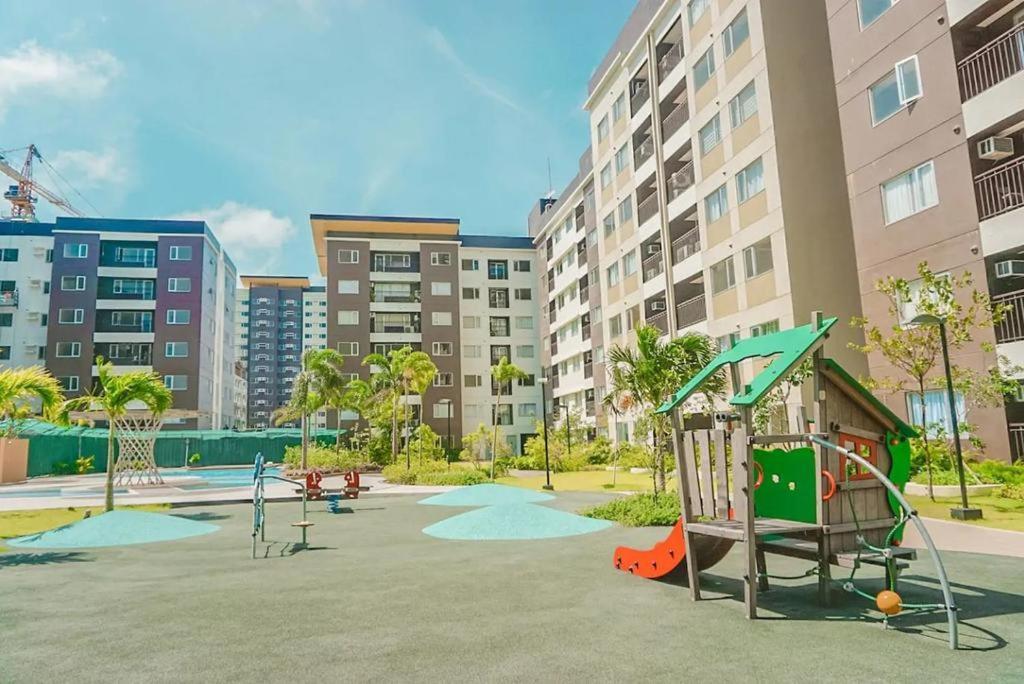 Avida Atria T2-F ,5Mins To Festive Walk And 4 Mins To Iloilo Convention Center 아파트 호텔 외부 사진
