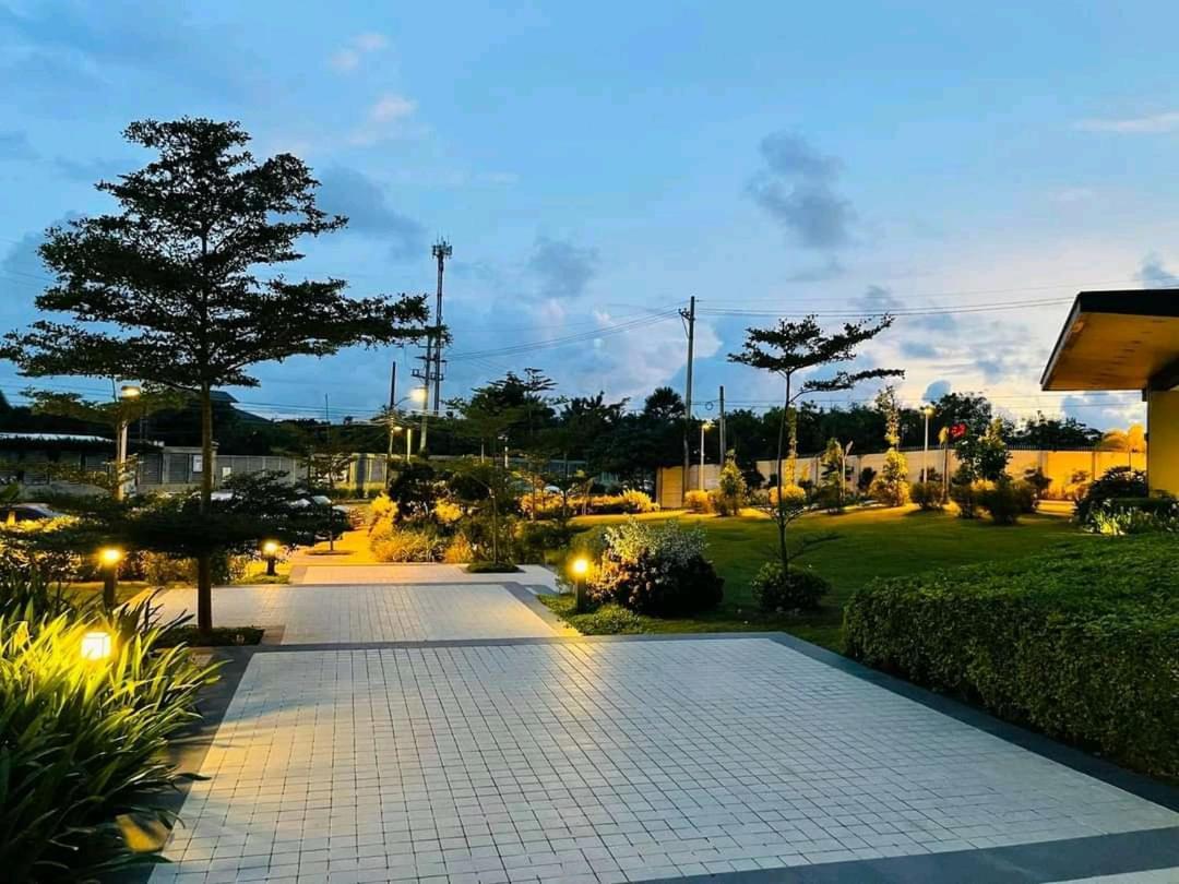 Avida Atria T2-F ,5Mins To Festive Walk And 4 Mins To Iloilo Convention Center 아파트 호텔 외부 사진